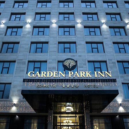 Garden Park Inn Almaty Esterno foto