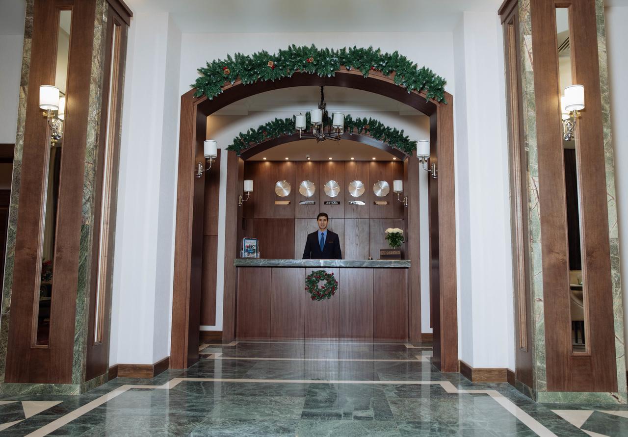 Garden Park Inn Almaty Esterno foto